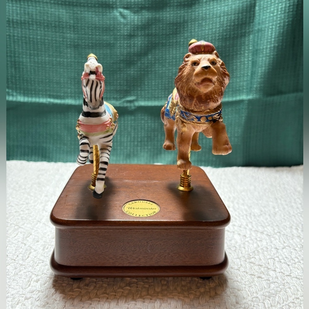 Vintage Westminster Carousel Collection-Zebra & Lion Music Box